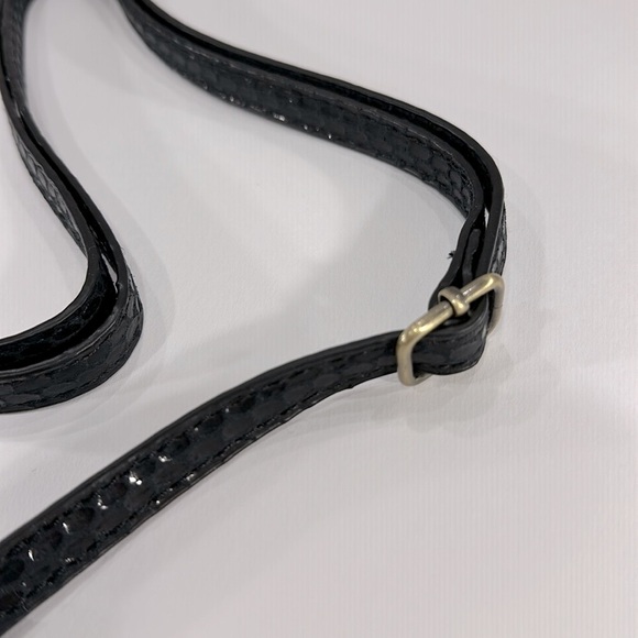 Black Faux Leather Reptile-Skin Textured Adjustable Clip-On Purse Strap 🖤 NWOT - Picture 4 of 7
